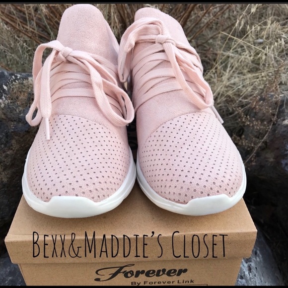 Forever 21 Shoes - 🛑SOLD OUT🛑